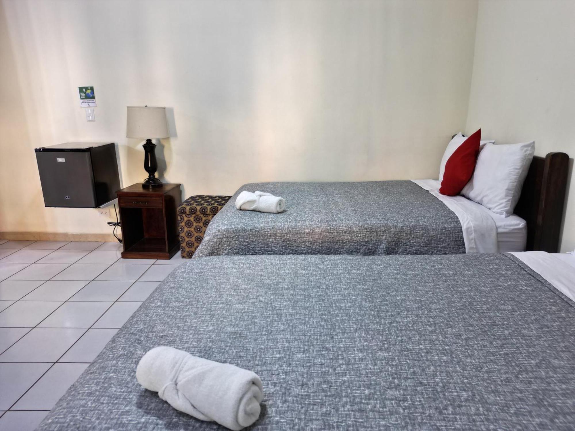 Hotel Suenos Сан Салвадор Екстериор снимка